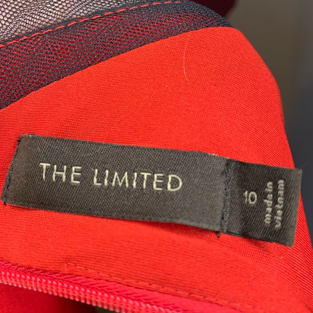 The Limited Red Dress with black accents, good condition. Fully lined - Picture 5 of 6